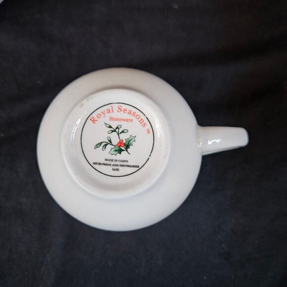 Royal Season's Stoneware Christmas Mugs Set of 3 Coffee Tea - Picture 7 of 9